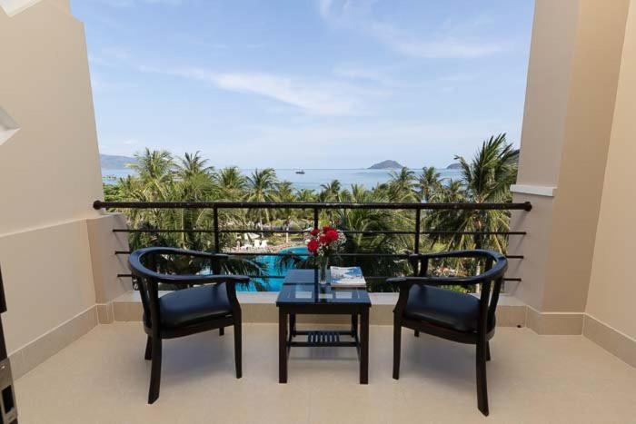 Con Dao Resort Chi Khu Co Ong Exterior foto